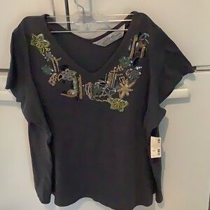 New with tags woman’s short sleeve gray top size 22/24